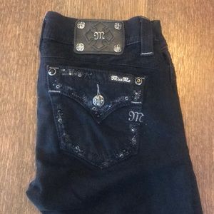 Miss Me Black Skinny Crops